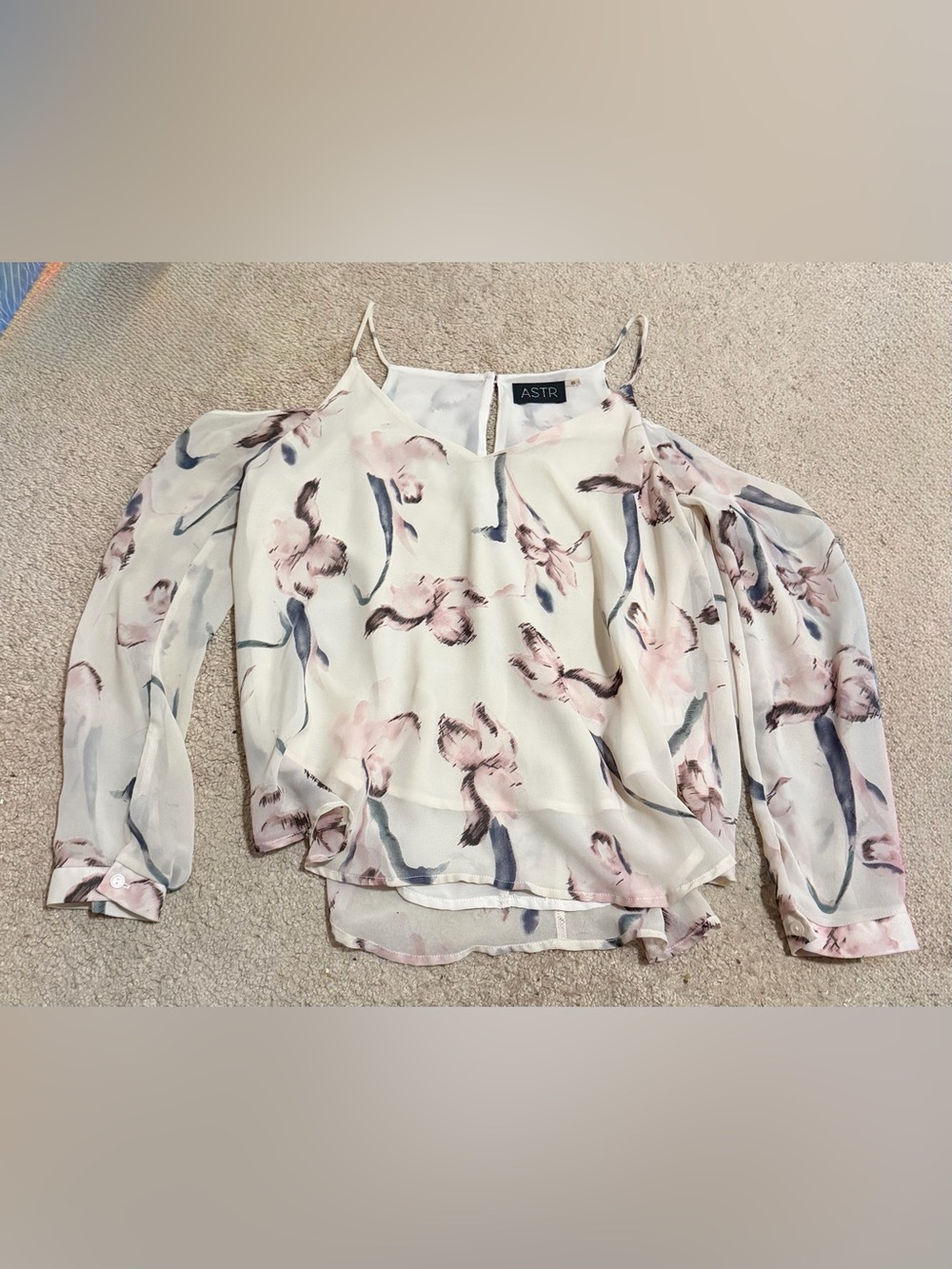 NWOT. ASTR the Label watercolor floral cold-shoulder blouse.